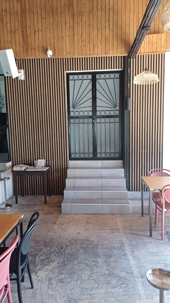 Restaurant Acoustic Wall